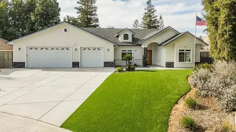 3438 W Los Altos Ave, Fresno, CA 93711