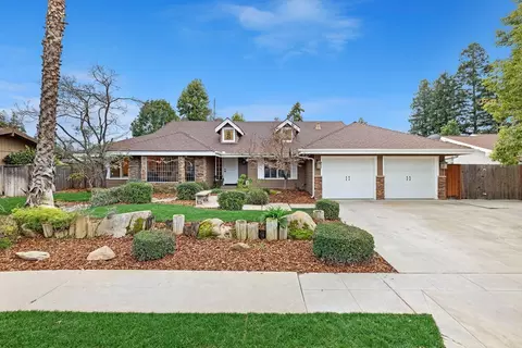 8548 N Colfax Ave, Fresno, CA 93720