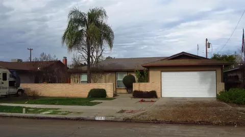 4863 E Santa Ana Ave, Fresno, CA 93726