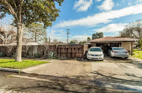 640 W San Gabriel Ave, Fresno, CA 93705 | 21 Photos - Movoto