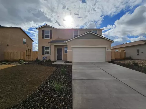 1821 Evening Glow Ave, Reedley, CA 93654