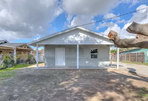 13400 E Ann Ave, Parlier, CA 93648