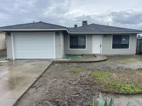 22244 Idaho St, San Joaquin, CA 93660