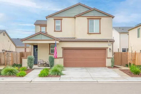 848 Soledad Ave, Clovis, CA 93619
