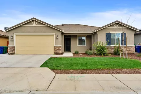 3587 White Sands Dr, Madera, CA 93637
