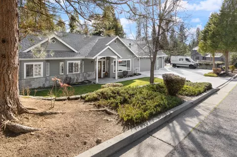 53822 Dogwood Creek Dr, Bass Lake, CA 93604