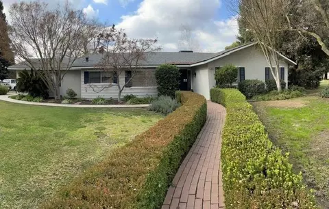 10624 Mountain View Dr, Madera, CA 93636