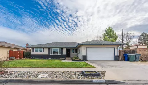 6736 N Maple Ave, Fresno, CA 93710