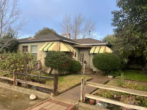 601 E Monterey St, Avenal, CA 93204