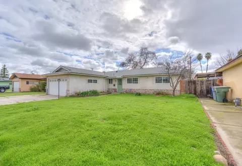 650 W San Gabriel Ave, Clovis, CA 93612