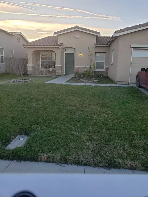 316 Sierra Ave, Corcoran, CA 93212