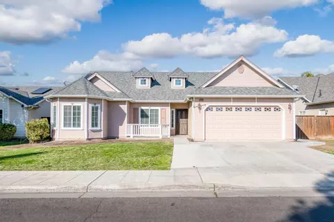 6580 E Raco Ave, Fresno, CA 93727