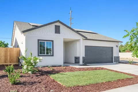 1964 W Idlewood Way, Hanford, CA 93230
