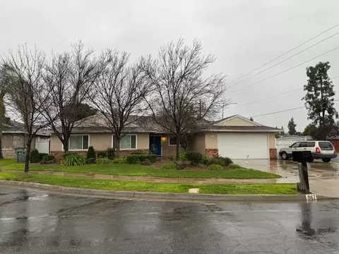 867 E Alluvial Ave, Fresno, CA 93720