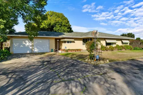155 N Locan Ave, Fresno, CA 93737