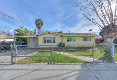 3420 E Braly Ave, Fresno, CA 93702