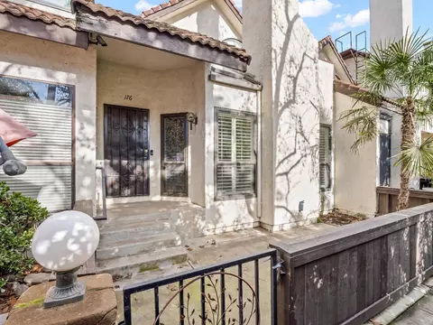 2890 Huntington Blvd #176, Fresno, CA 93721