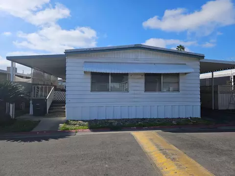 2533 W Mckinley #170, Fresno, CA 93728