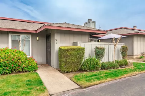 4504 N Valentine Ave #133, Fresno, CA 93722