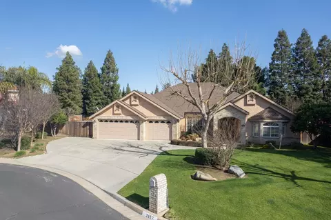 2617 Joshua Ave, Clovis, CA 93611