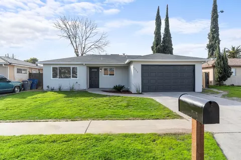 4525 N Hulbert Ave, Fresno, CA 93705