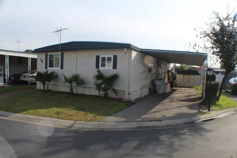 336 E Alluvial Ave #104, Fresno, CA 93720