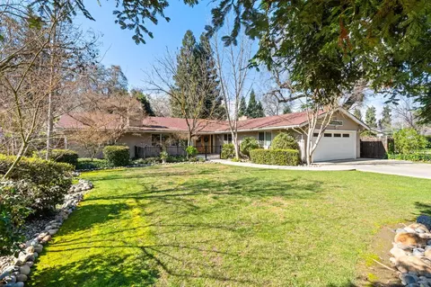 345 N Todd St, Visalia, CA 93291