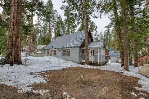 41810 N Toyon Ave, Shaver Lake, CA 93664