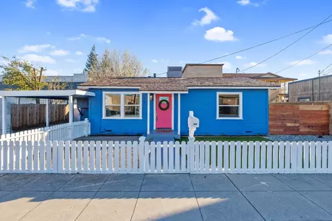 316 Bullard Ave, Clovis, CA 93612