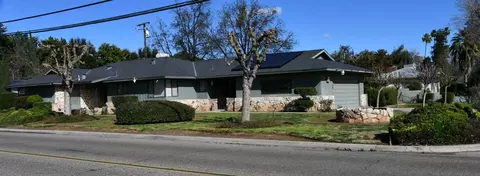 464 N Minnewawa Ave, Fresno, CA 93727