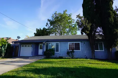 4052 El Monte Way, Fresno, CA 93702