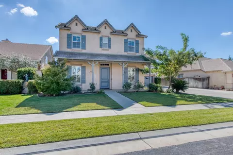 2090 Serena Ave, Clovis, CA 93619