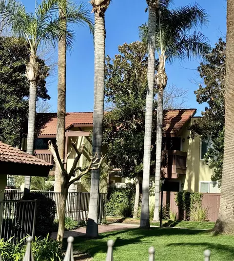 2881 Huntington Blvd #252, Fresno, CA 93721