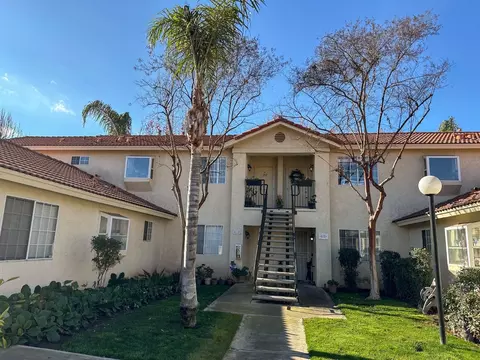 1542 E Alluvial Ave #112, Fresno, CA 93720