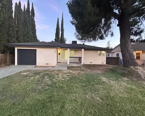 325 W Dakota Ave, Fresno, CA 93705