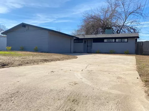 937 N Villa Ave, Fresno, CA 93727