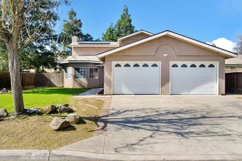 6119 N Constance Ave, Fresno, CA 93722