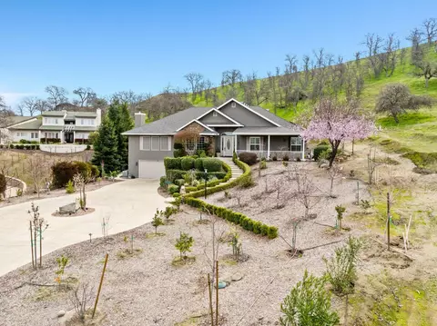 21825 Glenhaven Ln, Friant, CA 93626
