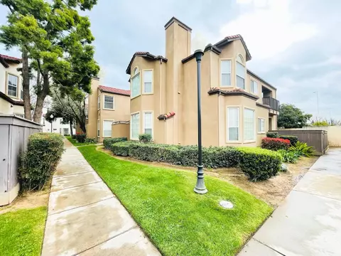 8147 N Cedar Ave #222, Fresno, CA 93720