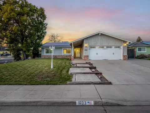 1603 Griffith Ave, Clovis, CA 93611