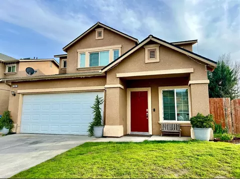 13033 Early St, Parlier, CA 93648