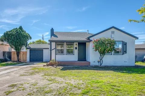 3638 E Floradora Ave, Fresno, CA 93703
