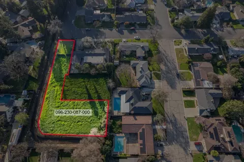 1 Sowell, Visalia, CA 93277