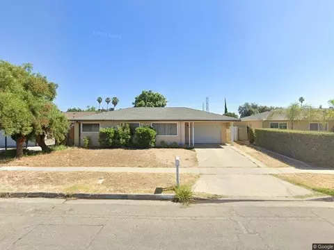 2328 W Indianapolis Ave, Fresno, CA 93705