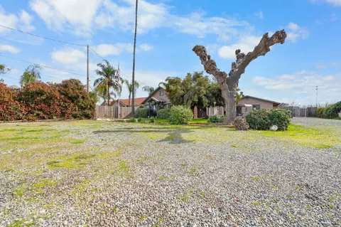 17833 Avenue 280, Exeter, CA 93221
