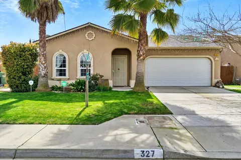 327 Gutierrez St, Orange Cove, CA 93646
