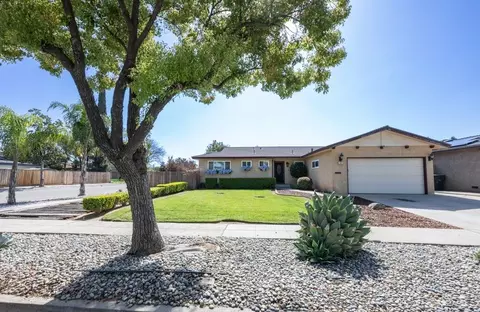 1563 E Magill Ave, Fresno, CA 93710