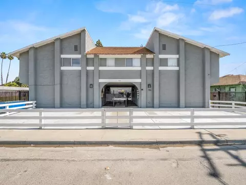 750 Fulgham Rd, Visalia, CA 93277