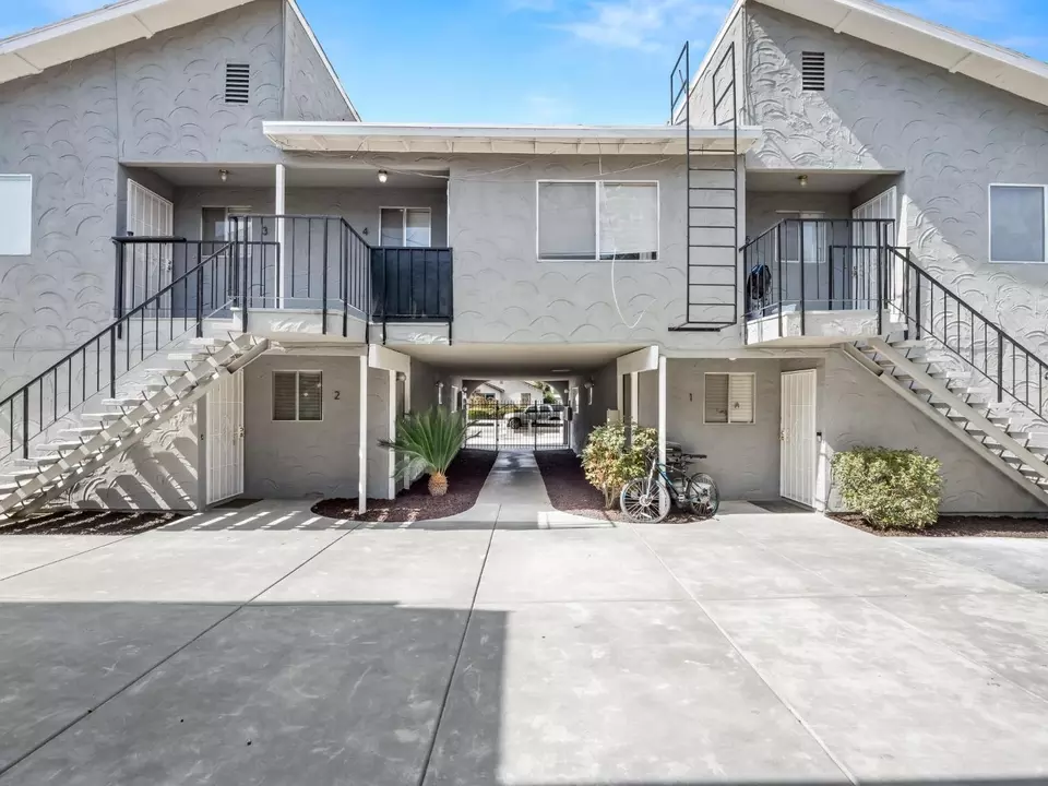 750 Fulgham Rd Visalia CA 93277 26 Photos Movoto