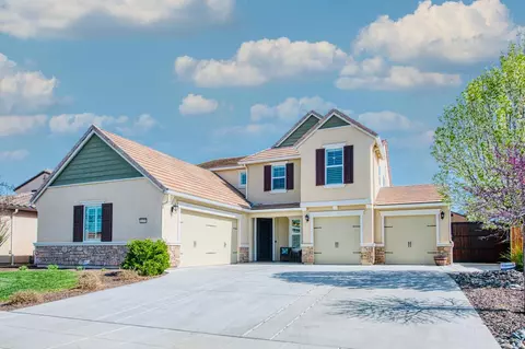 1339 N Twinberry Ave, Clovis, CA 93619